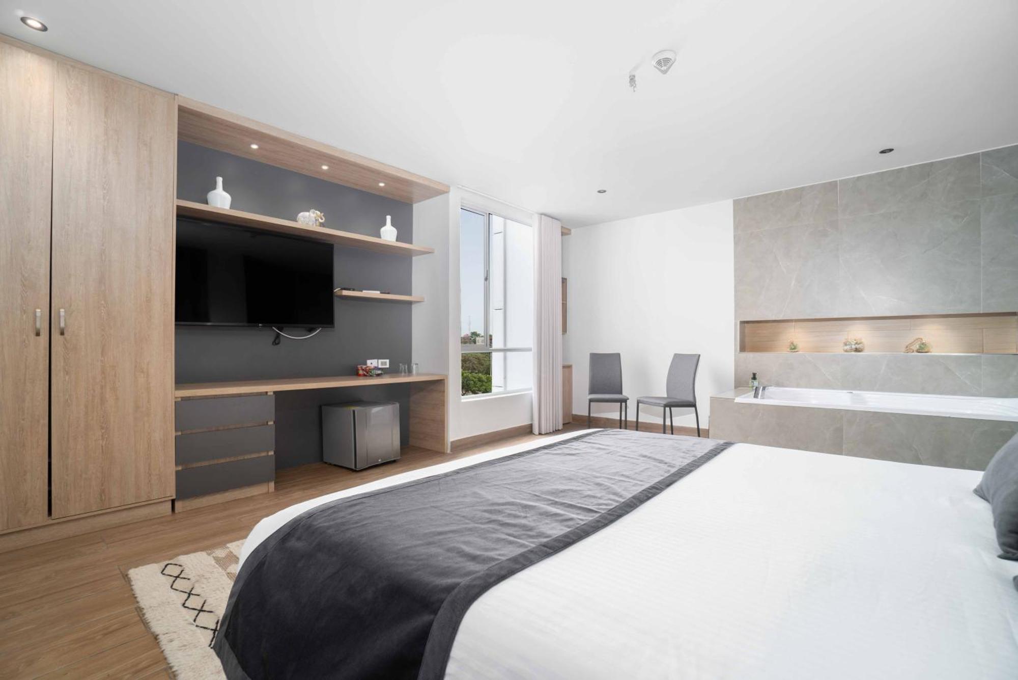 Hotel Plaza Del Lili Кали Экстерьер фото