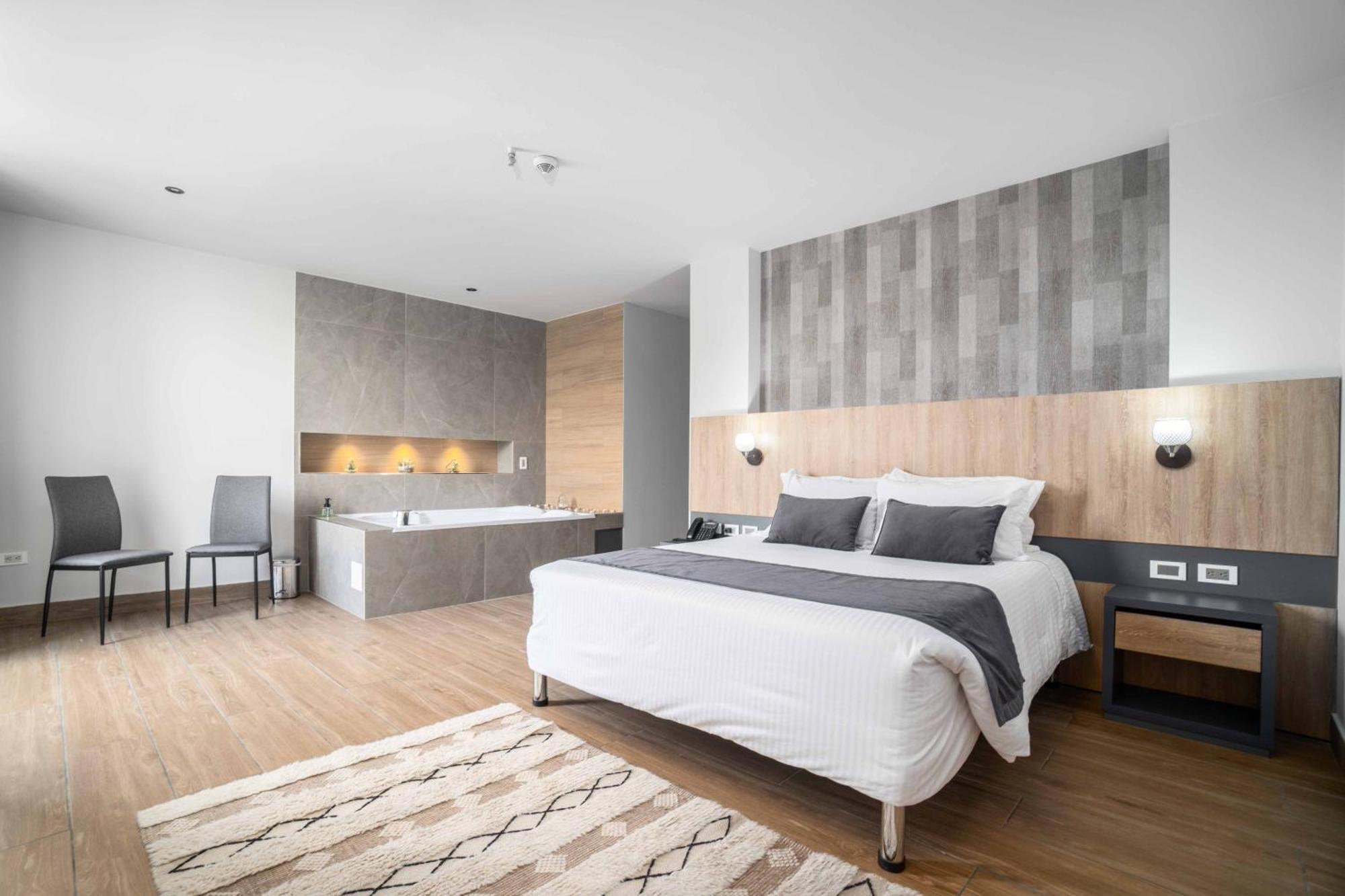 Hotel Plaza Del Lili Кали Экстерьер фото