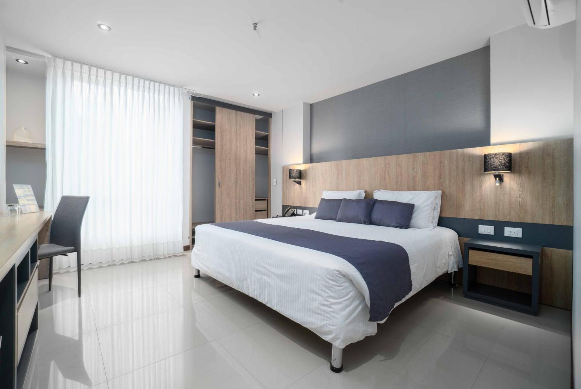 Hotel Plaza Del Lili Кали Экстерьер фото