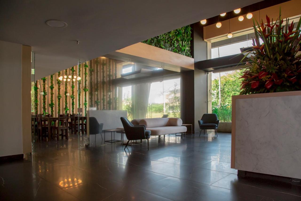 Hotel Plaza Del Lili Кали Экстерьер фото